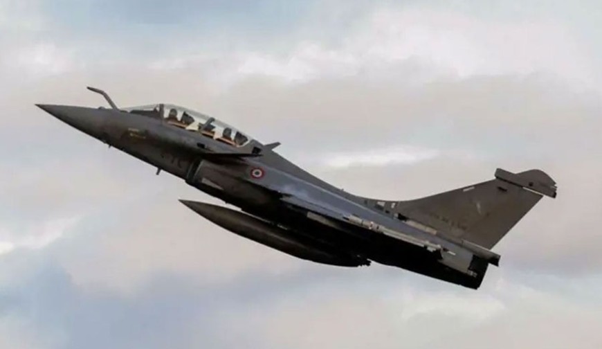 ১০০ রাফাল যুদ্ধবিমান পাচ্ছে ইউক্রেন