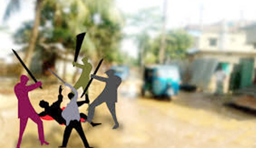 ব্যবসায়ীকে কুপিয়ে হত্যা, জনতার হাতে হামলাকারী নিহত