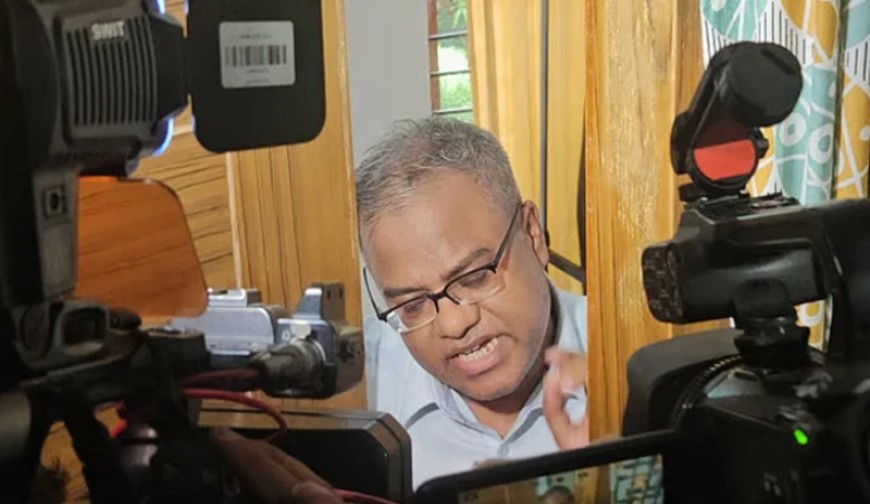 ২৯ ঘণ্টা অবরুদ্ধ থাকার পর চুয়েট উপাচার্যকে উদ্ধার