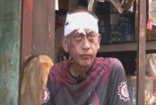ইট দিয়ে অভিনেতা সমু চৌধুরীর মাথা ফাটালেন গ্যারেজ মালিক ও মেকানিক