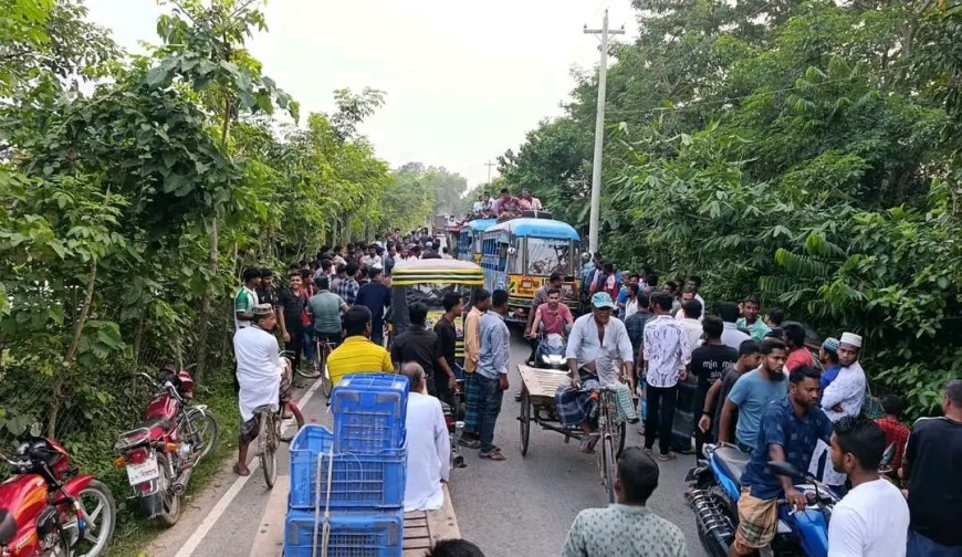 চৌগাছায় মোটরসাইকেল দুর্ঘটনায় কিশোরের মৃত্যু, গুরুতর আহত ২