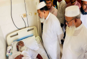 এমপি গাজী এনামুলক হক-কে দেখতে হাসপাতালে সংসদ সদস্যরা