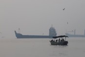 হরমুজ প্রণালিতে তেলবাহী ৭ জাহাজে হামলার দাবি ইরানের