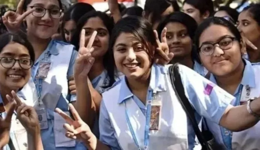 এইচএসসির ফল প্রকাশের বিজ্ঞপ্তিতে পরিবর্তন আনলো বোর্ড