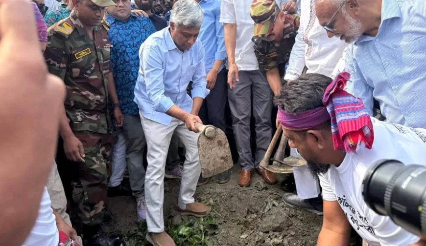 কেশবপুরে খাল পুনঃখনের উদ্বোধন করলেন প্রতিমন্ত্রী অনিন্দ্য ইসলাম অমিত