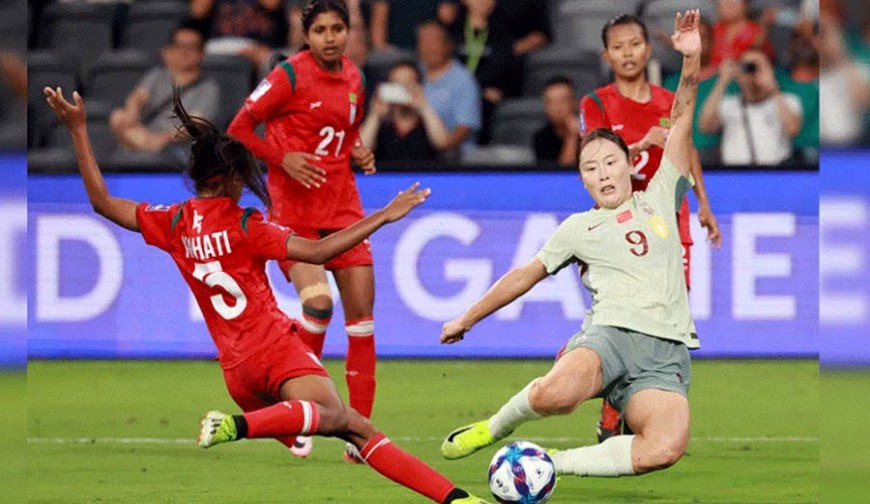 ইতিহাসের প্রথম ম্যাচে লড়াই করে হারল বাংলাদেশ