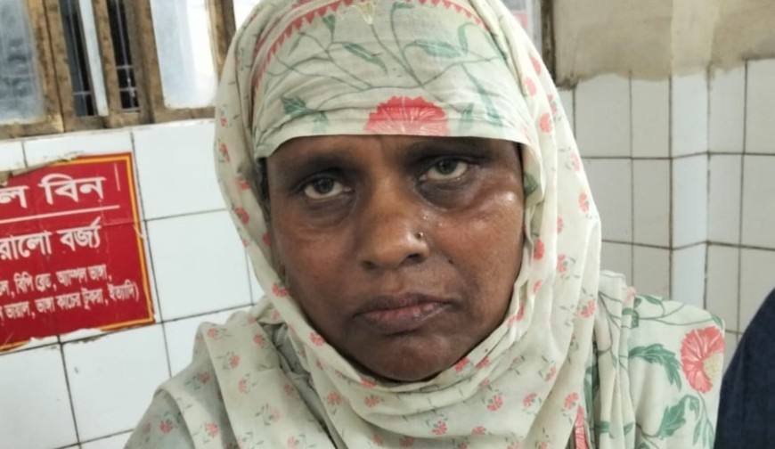 যশোরে গাছ নিয়ে বিরোধে নারী ইউপি সদস্যকে পিটিয়ে জখম