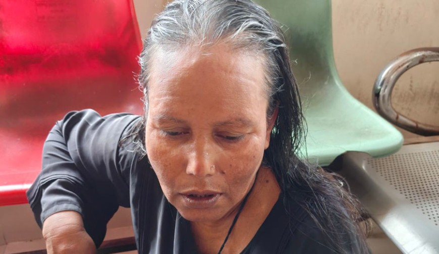 জেনারেল হাসপাতালে চুরিকালে হাতেনাতে আটক