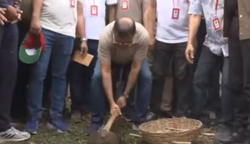 পিতার কোদাল, সন্তানের হাতে: উলাশীতে ইতিহাসের পরম্পরা