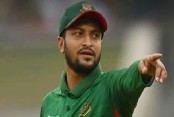 দেশে ফিরছেন সাকিব! [ ভিডিও]