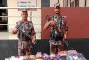 যশোরে বিজিবির অভিযান: ২৬ লাখ টাকার চোরাচালানি পণ্য জব্দ