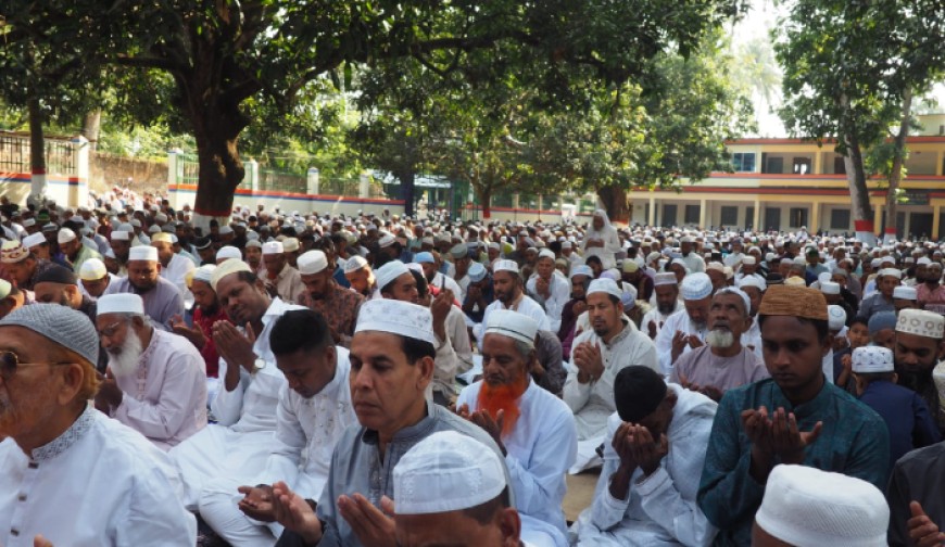 কোটচাঁদপুরে পবিত্র ঈদুল আযহা উদযাপিত