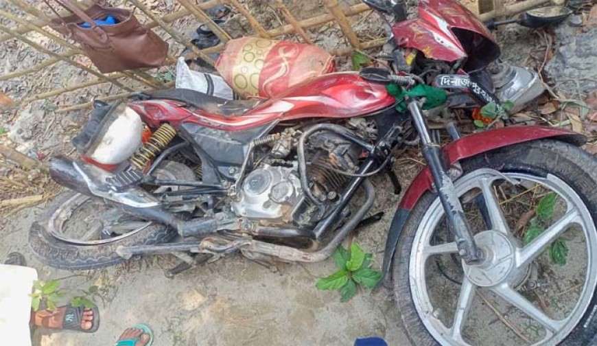 মোটরসাইকেল দুর্ঘটনায় একজন গুরুতর