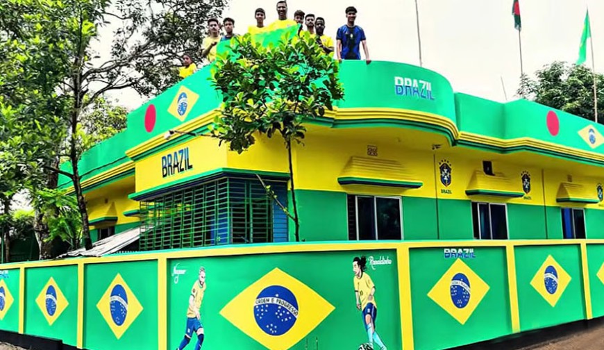 ব্রাহ্মণবাড়িয়ায় ব্রাজিল পতাকার রংয়ে রাঙানো বাড়ি, দেখতে আসছে মানুষ
