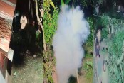 এলাকার আধিপত্য বিস্তার নিয়ে খোলাডাঙ্গায়  বোমা হামলা
