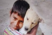 মাজারের দীঘিতে কুমির টেনে নেওয়া শিশুর মরদেহ উদ্ধার