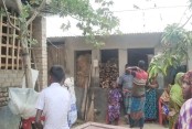 যে বাড়িতে হওয়ার কথা ছিল বিয়ের আনন্দ, সেখানে এখন জানাজা-দাফনের প্রস্তুতি