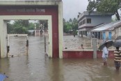 যশোরে শহরে বৃষ্টি মানেই অর্ধেক তলিয়ে যাওয়া