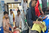 যশোরে রাতে ট্রাকের ধাক্কায় ২ মোটরসাইকেল চালক মারাত্মক জখম