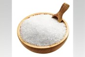 কেন কমছে চিনির ব্যবহার