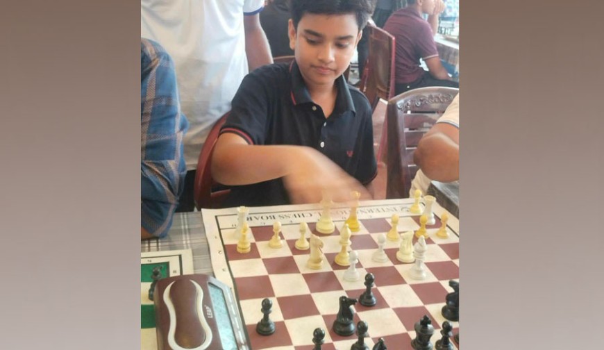 ঝিনাইদহে আন্তর্জাতিক র‌্যাপিড দাবা টুর্নামেন্টে বিজয়ী রাবিদ ও আবজিদ